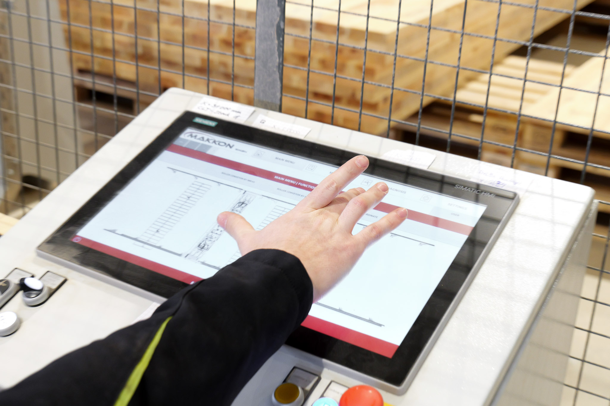 CLT Vacuum Manipulator